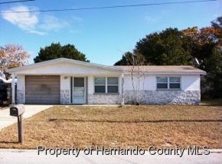 8846 Eileen Dr, Port Richey, FL 34668