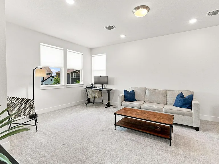 9608 Hamadryas Dr — Photo 22