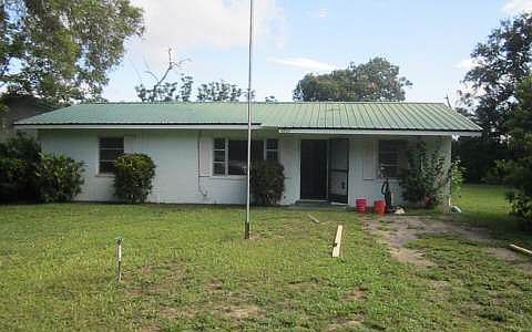 1st image of 4802 Queen Palm Dr