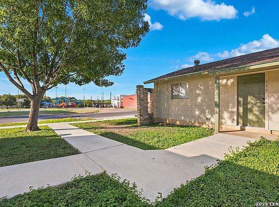 2nd image of 555 Rasa Dr