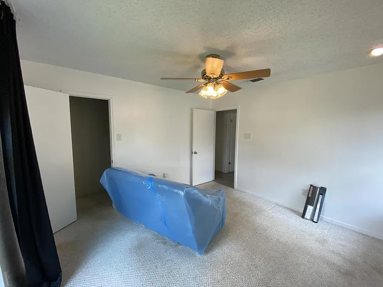 1122 Rhonda Lee St — Photo 22