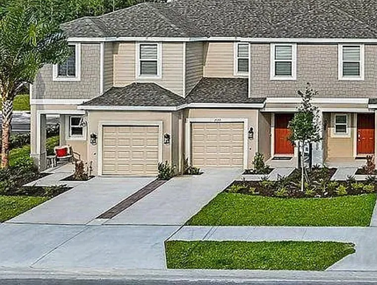 2185 Hallier Cv — Photo 1