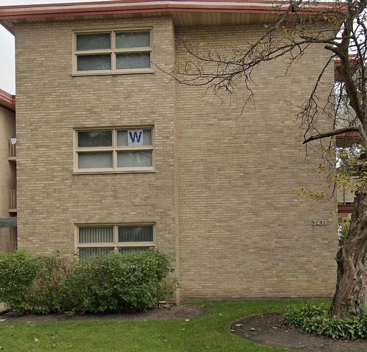 1st image of 2431 N 76th Ct APT 1E