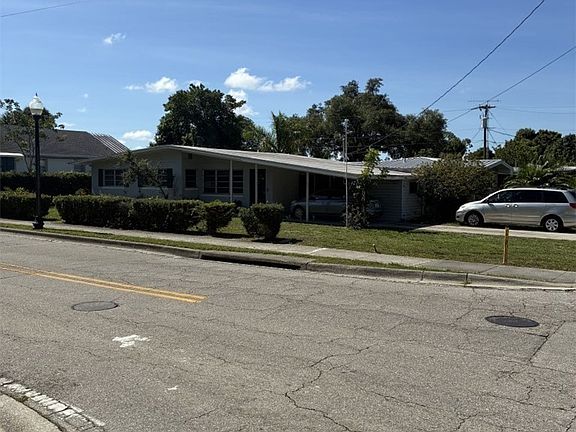 2nd image of 3647 Kelly St