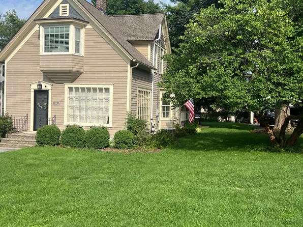 79 Clover St, Williams Bay, WI 53191