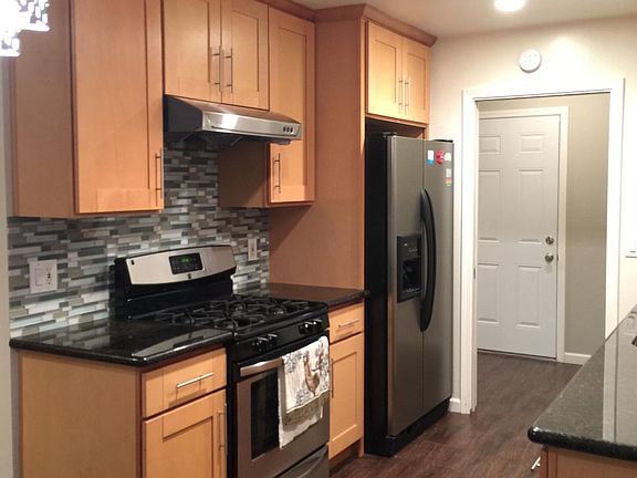 4th image of 647 Santa Paula Ave #2