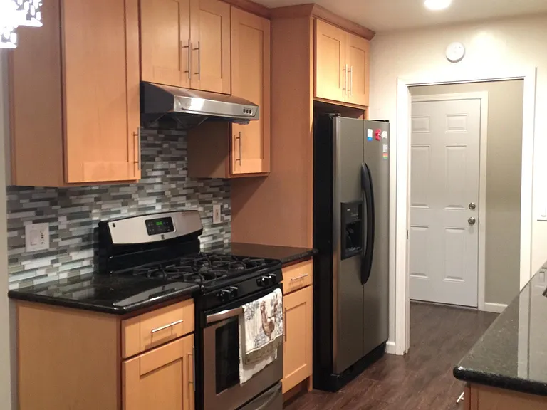 647 Santa Paula Ave #2 — Photo 4