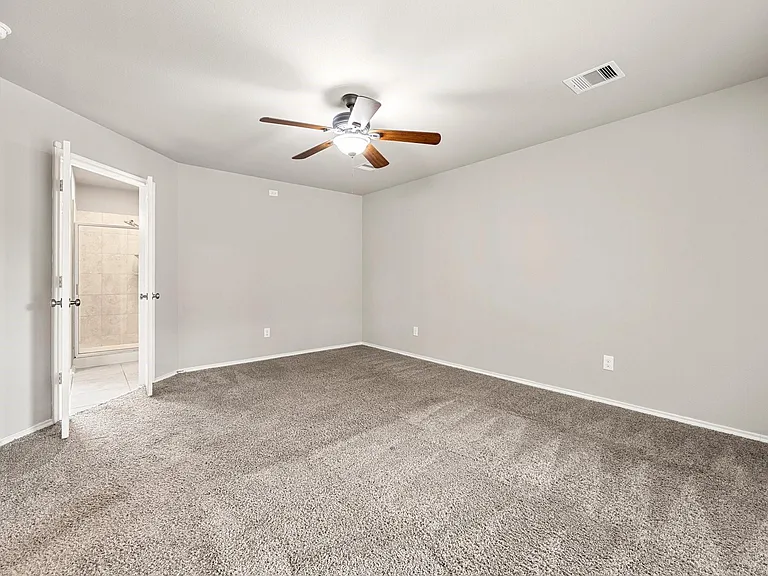 1945 Briar Grove Dr — Photo 10