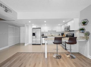 Ocean Reserve Condo, Sunny Isles Beach, FL 33160