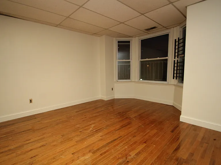 2509 St. Paul St. — Photo 7