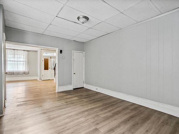4th image of 4277 Mantua Ave
