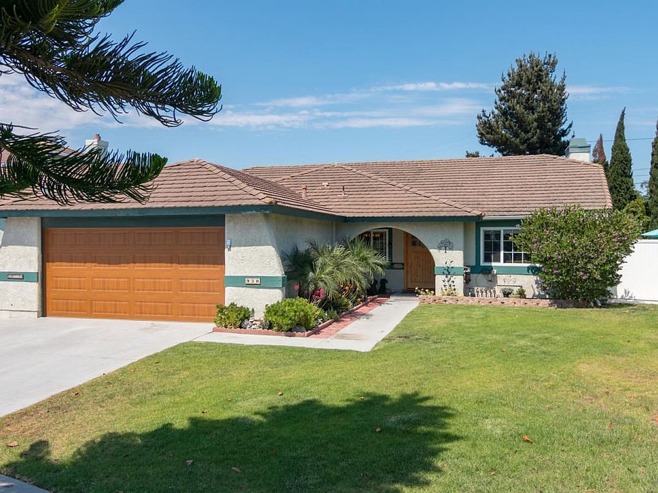 930 Escalon Dr-001-20-Front Exterior-MLS