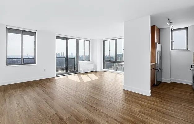 Rented by Mirador Real Estate | media 33