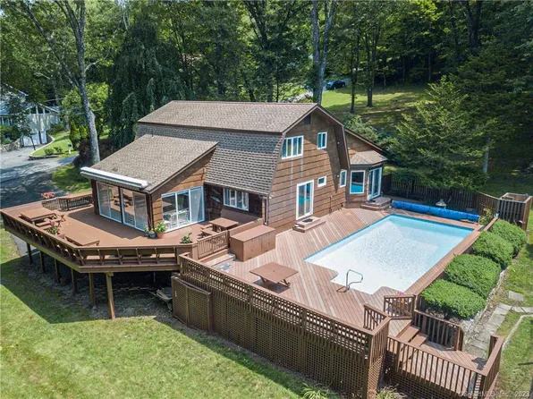 7 Deer Hill Road, Sherman, CT 06784