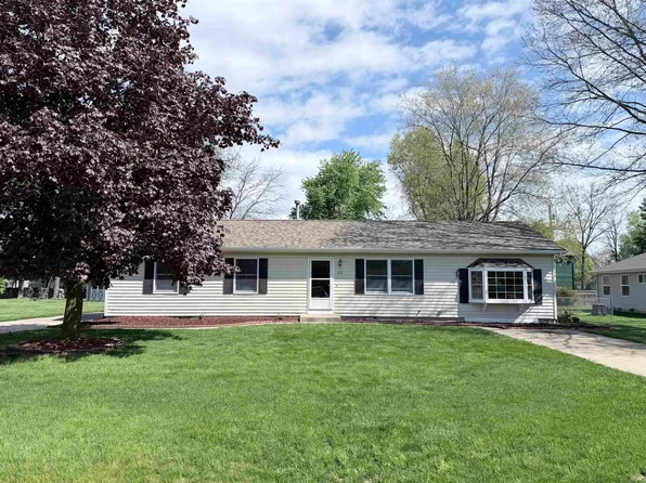 213 S William St, North Liberty, IN 46554