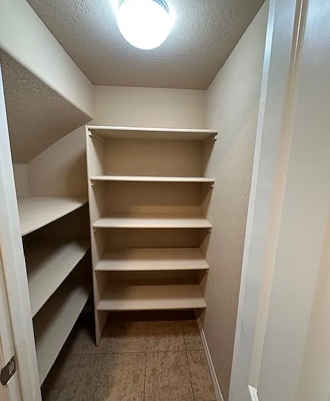 147 E Carob Dr — Photo 15