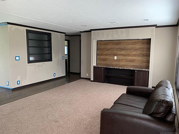 4th image of 11255 S 287th East Ave