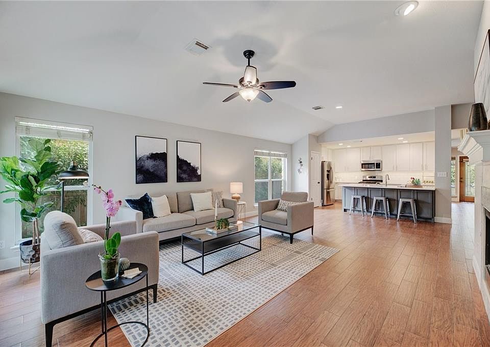 1st image of 5108 Hibiscus Valley Dr