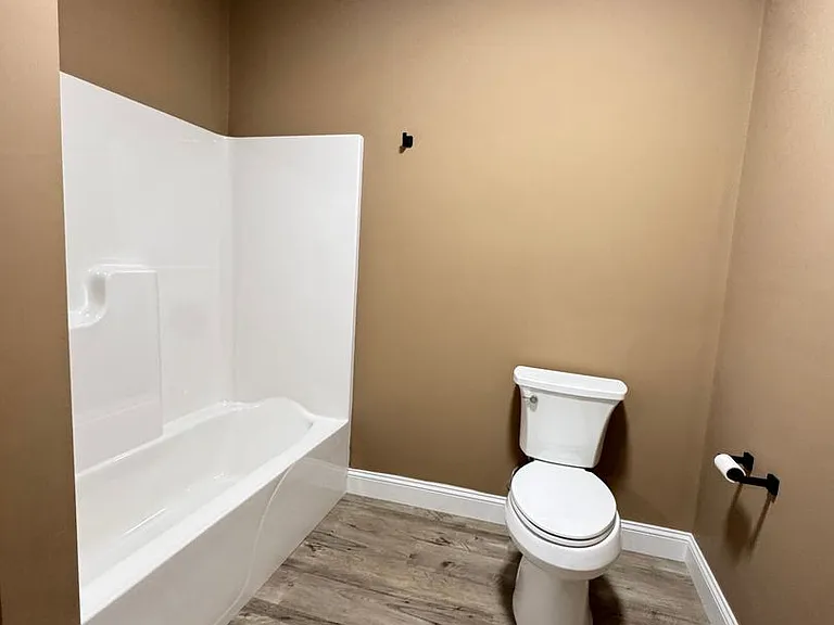 70 Webster St #107 — Photo 3