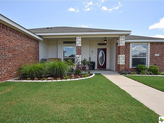 3rd image of 2202 Gail Dr