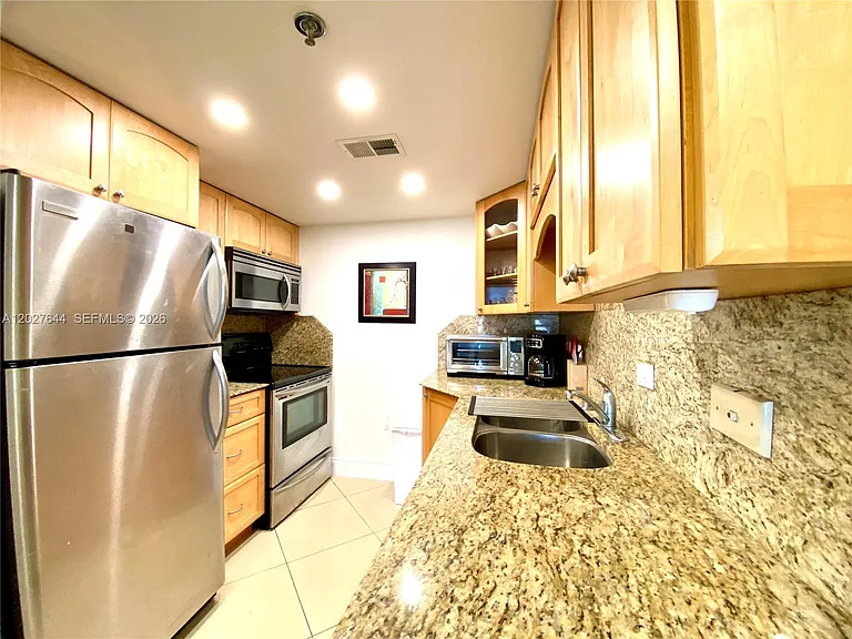 20505 E Country Club Dr #233 — Photo 11