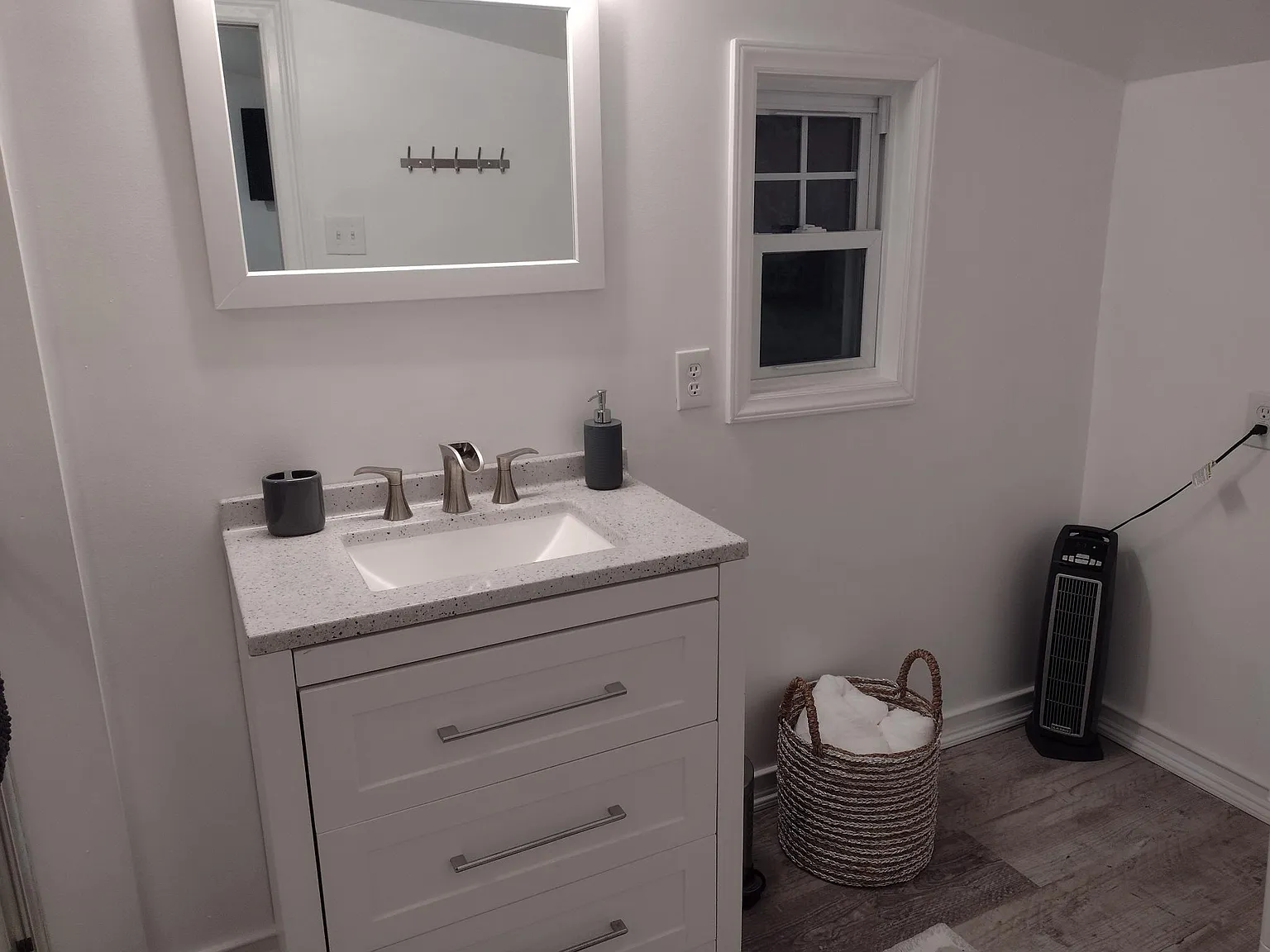 Studio, 483 sqft, $1,800 — Photo 4