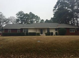 390 Warrenton Rd, Vicksburg, MS 39180