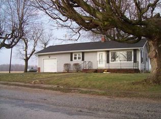 234 S Main St, Fillmore, IN 46128