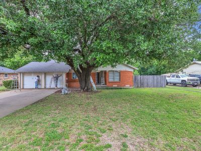 210 N Summit St, Red Oak, TX, 75154