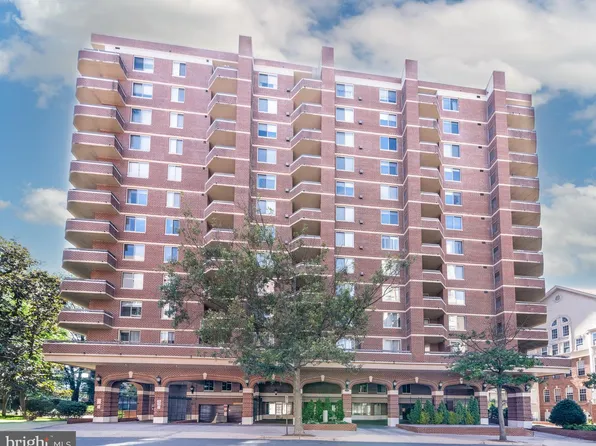 1276 N Wayne St APT 908, Arlington, VA 22201