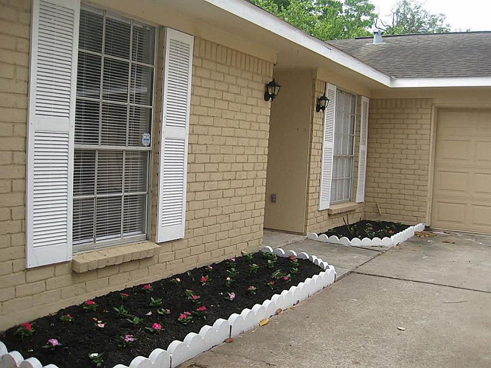 1st image of 9323 Kristin Dr