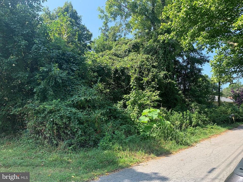 2nd image of Bedford Dr