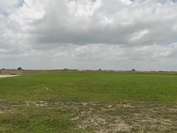 138 Sunflower St, Lorena, TX 76655