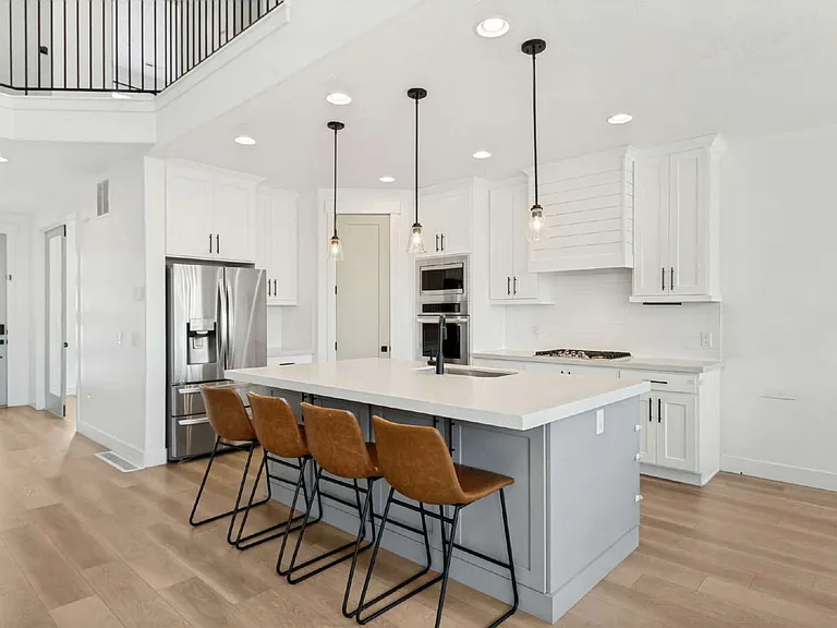 157 W Sicula Rd — Photo 1