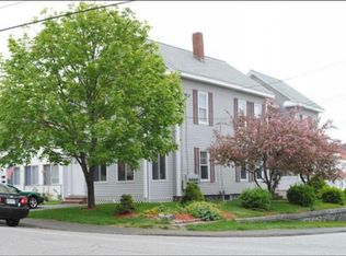 47 7th Ave #2, Lowell, MA 01854