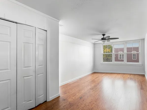 227 Ocean Pkwy APT 7F, Brooklyn, NY 11218