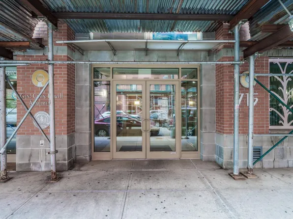 715 Fox Street image 1 of 14