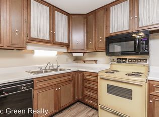 435 Whispering Pnes, Springboro, OH 45066