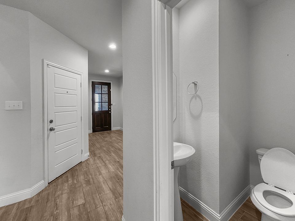 1st image of 3820 Heather Meadows Dr