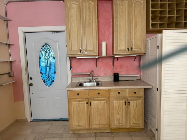 (undisclosed Address), Miami, FL 33155