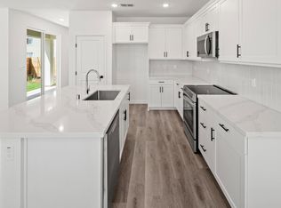 8636 Starburst Way, Sacramento, CA 95823