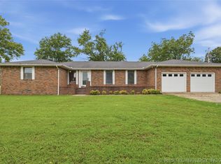 731 N Mississippi St, Nowata, OK 74048
