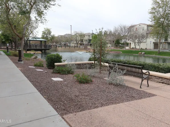 2670 S VOYAGER Drive #108, Gilbert, AZ 85295