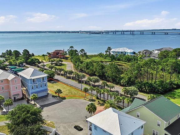 3rd image of 1041 Lighthouse Lagoon Ct