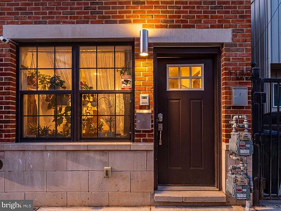 5th image of 1139 Clay St #2