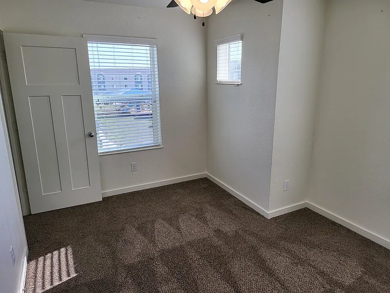 21155 Gosling Rd #45B — Photo 30