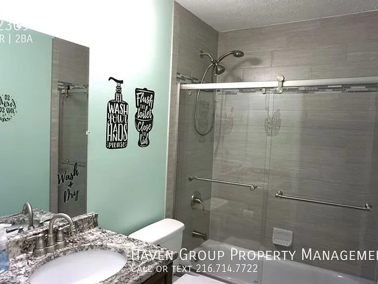 22309 Rock Creek Cir — Photo 10