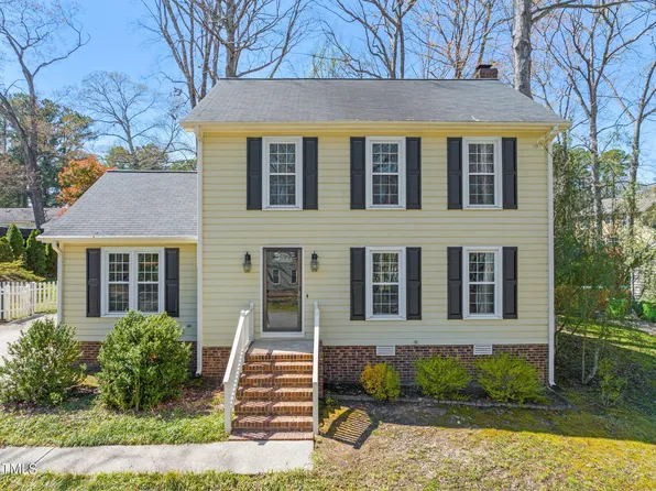 7109 River Birch Dr, Raleigh, NC 27613