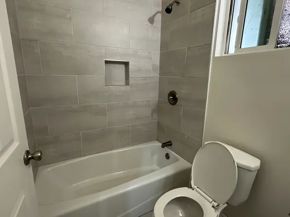 983 Kenwood St #B, Upland, CA 91784