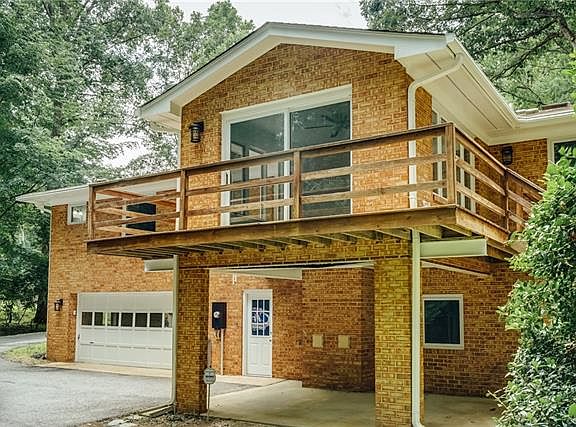 2nd image of 9521 Kendelwick Dr